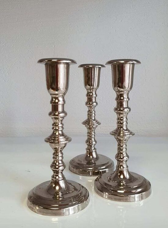 SUDRABA SVEČTURIS